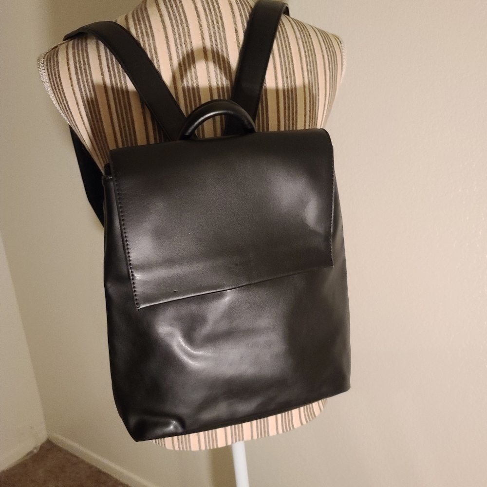 Urban outfitters back pack